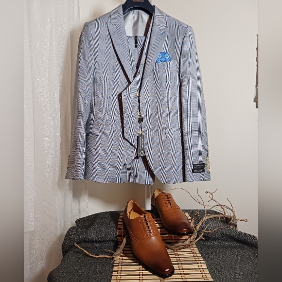 NWT Men's 3pc Suit - Picture 2 of 8